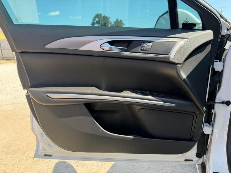 Lincoln MKZ  2014