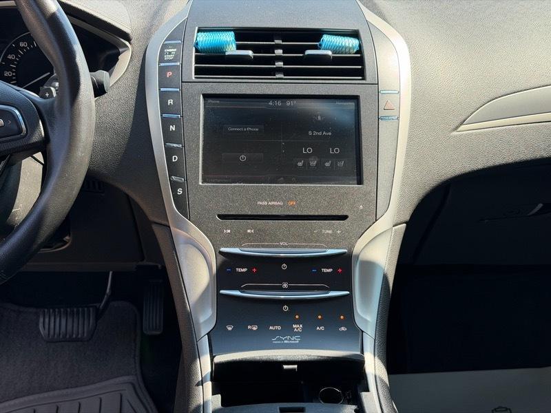 Lincoln MKZ  2014