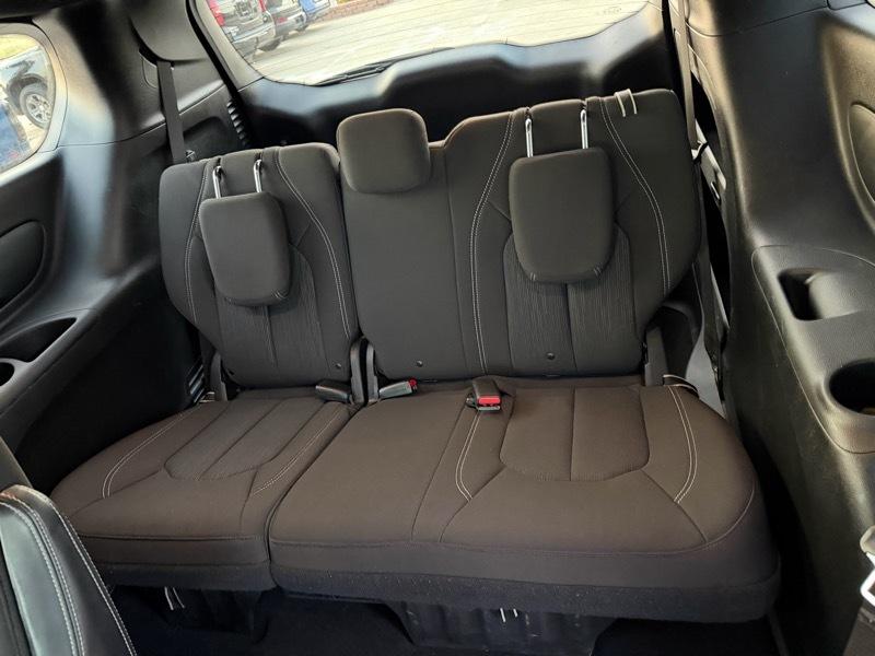 Chrysler Pacifica Touring Plus 2021
