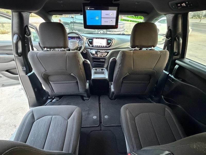 Chrysler Pacifica Touring Plus 2021