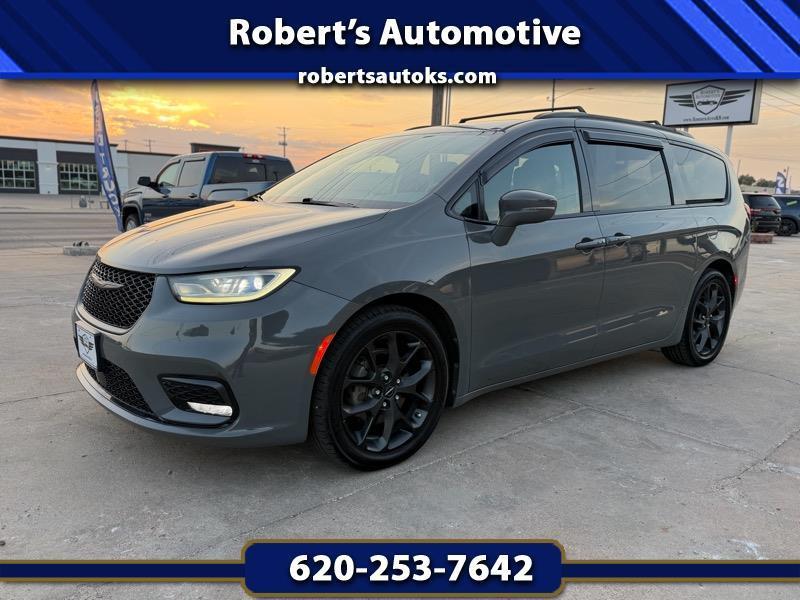 2021 Chrysler Pacifica Touring Plus