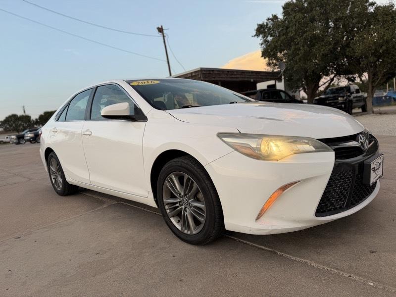 Toyota Camry LE 2016