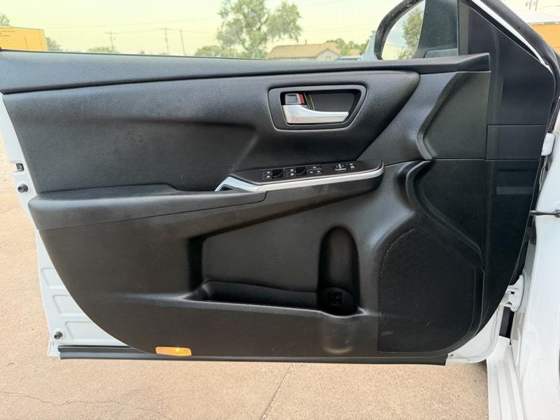 Toyota Camry LE 2016