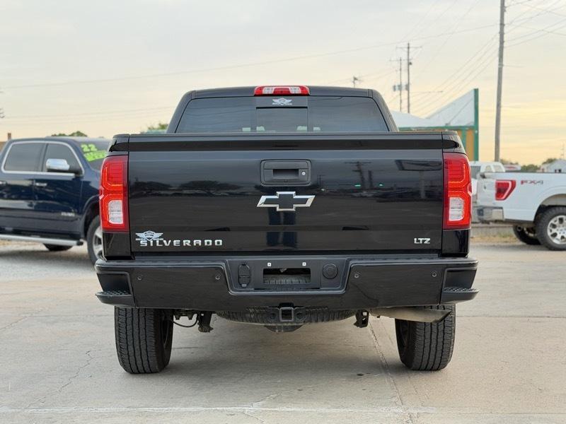 Chevrolet Silverado 1500 LTZ Crew Cab 4WD 2017