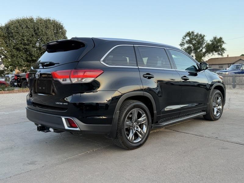 Toyota Highlander Limited AWD V6 2017