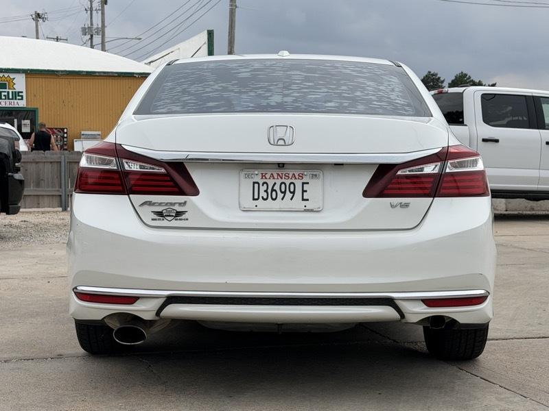 Honda Accord EX-L Sedan V6 6-Spd AT 2017