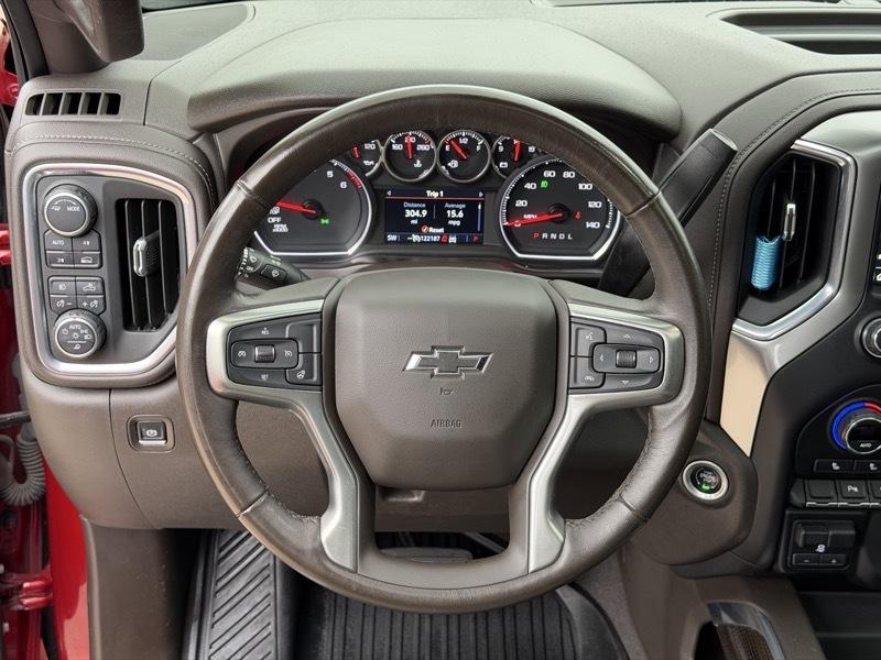 Chevrolet Silverado 1500 RST Crew Cab 4WD 2021
