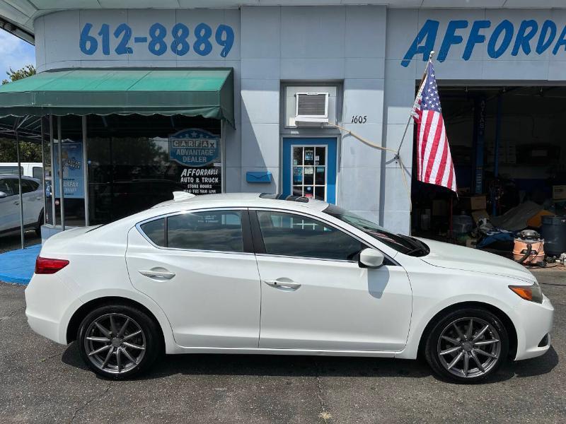 Acura ILX 5-Spd AT 2014