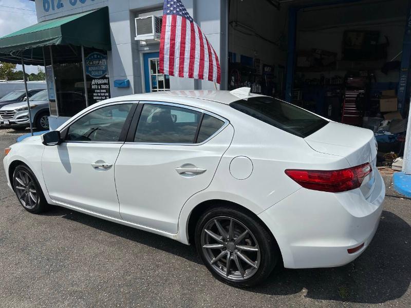 Acura ILX 5-Spd AT 2014