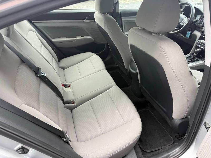 Hyundai Elantra SEL Convenience 2020 Hyundai Elantra SEL Convenience 2020