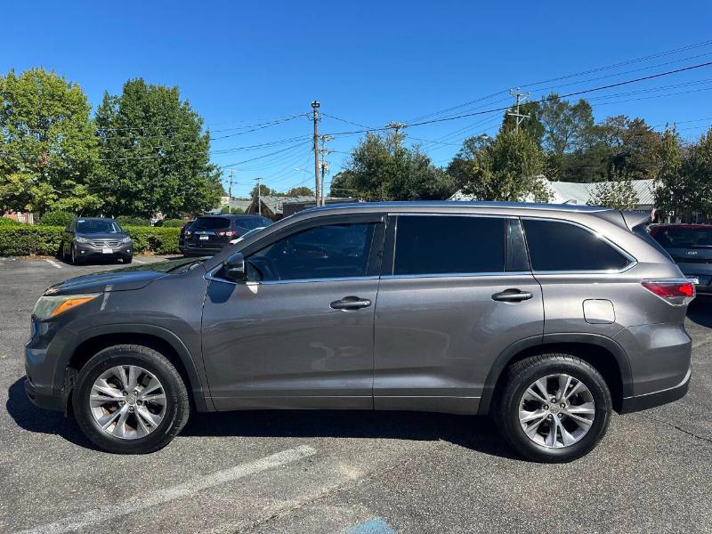 Toyota Highlander XLE FWD V6 2015 Toyota Highlander XLE FWD V6 2015