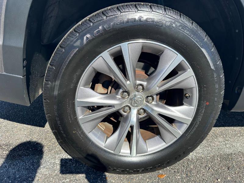 Toyota Highlander XLE FWD V6 2015 Toyota Highlander XLE FWD V6 2015