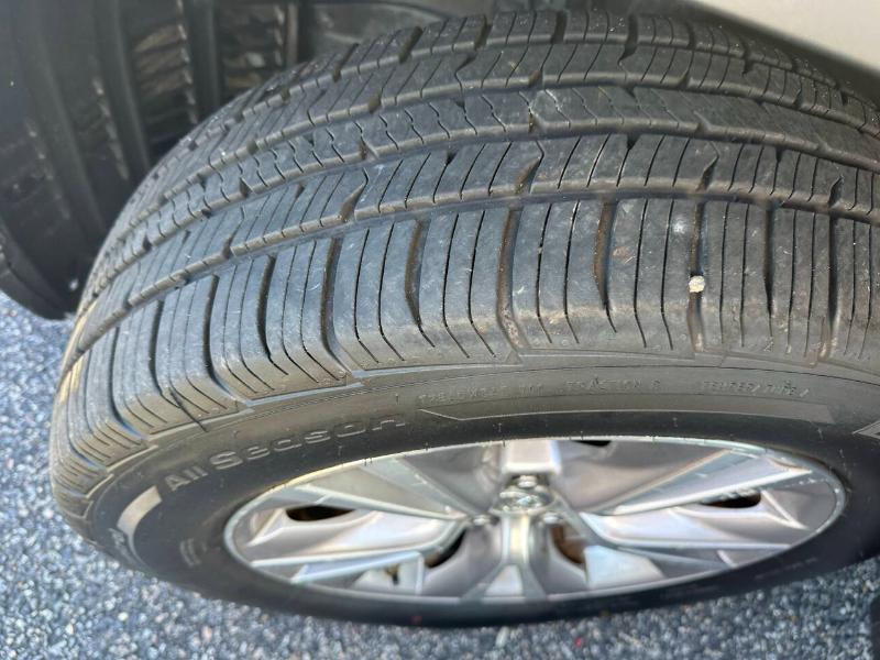 Toyota Highlander XLE FWD V6 2015 Toyota Highlander XLE FWD V6 2015