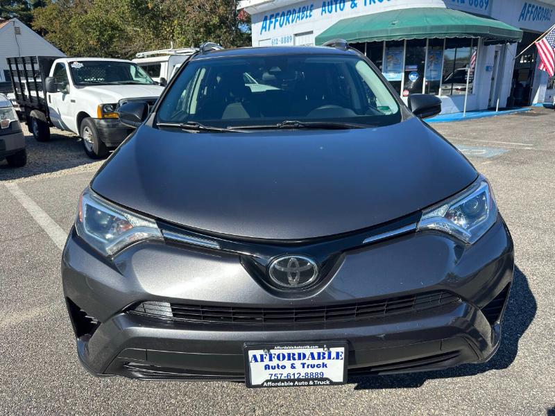 Toyota RAV4 LE FWD 2017 Toyota RAV4 LE FWD 2017