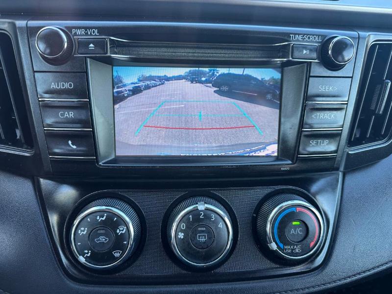 Toyota RAV4 LE FWD 2017 Toyota RAV4 LE FWD 2017