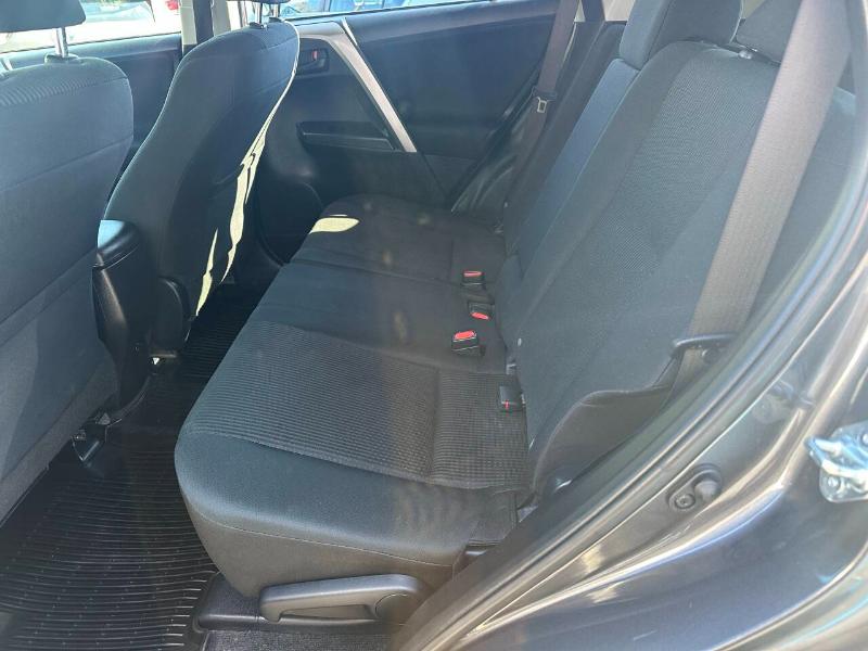 Toyota RAV4 LE FWD 2017 Toyota RAV4 LE FWD 2017