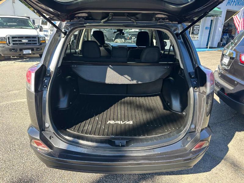 Toyota RAV4 LE FWD 2017 Toyota RAV4 LE FWD 2017