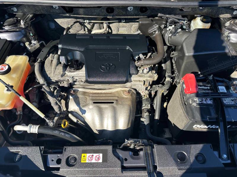Toyota RAV4 LE FWD 2017 Toyota RAV4 LE FWD 2017
