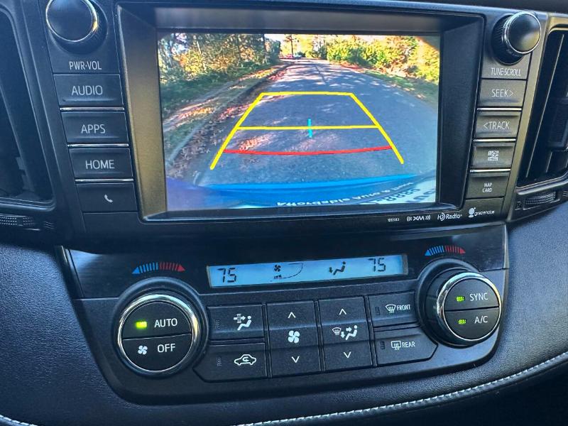 Toyota RAV4 XLE AWD 2017 Toyota RAV4 XLE AWD 2017