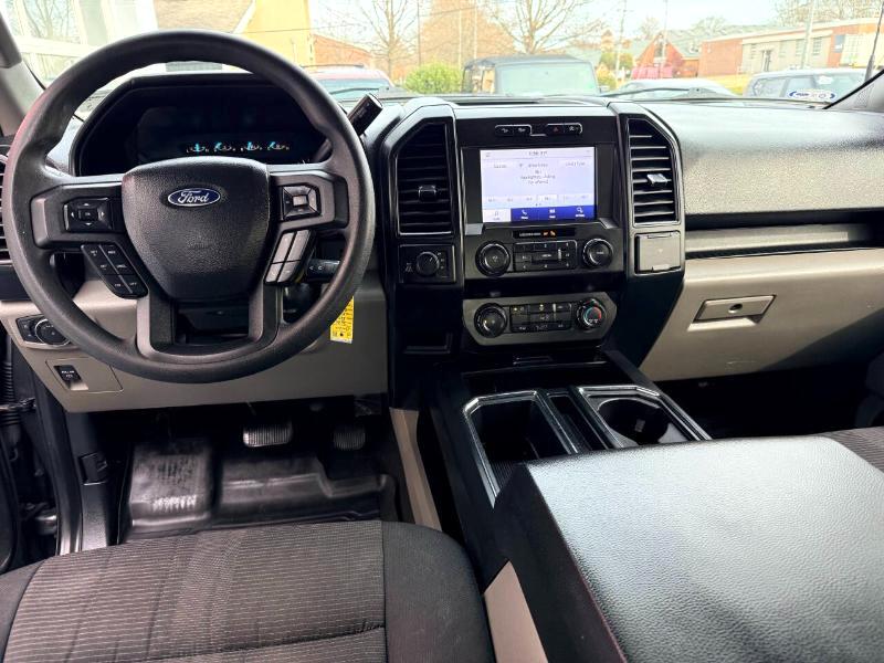 Ford F-150 4WD SuperCrew 145" STX 2020