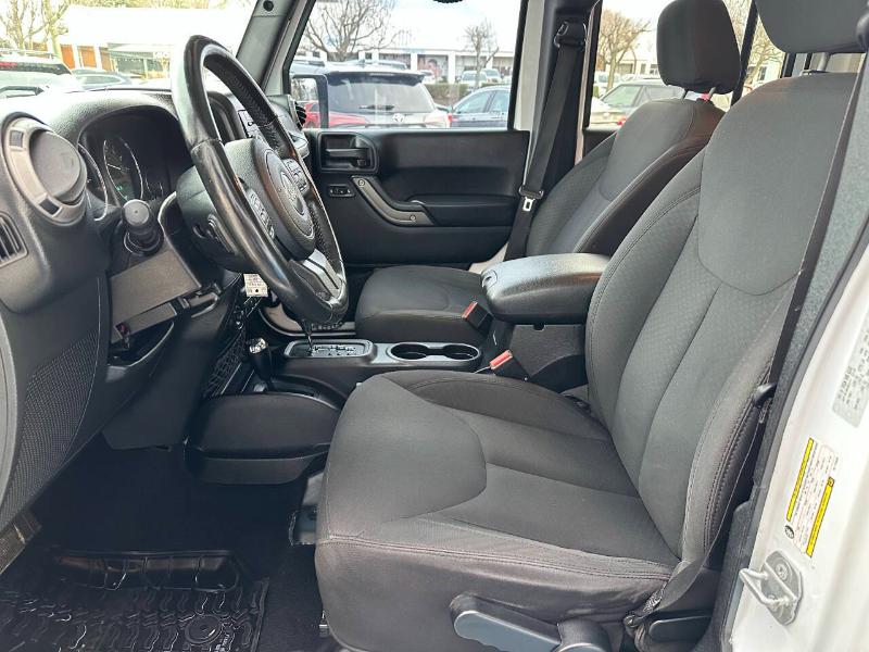 Jeep Wrangler Unlimited Sport 4WD 2016