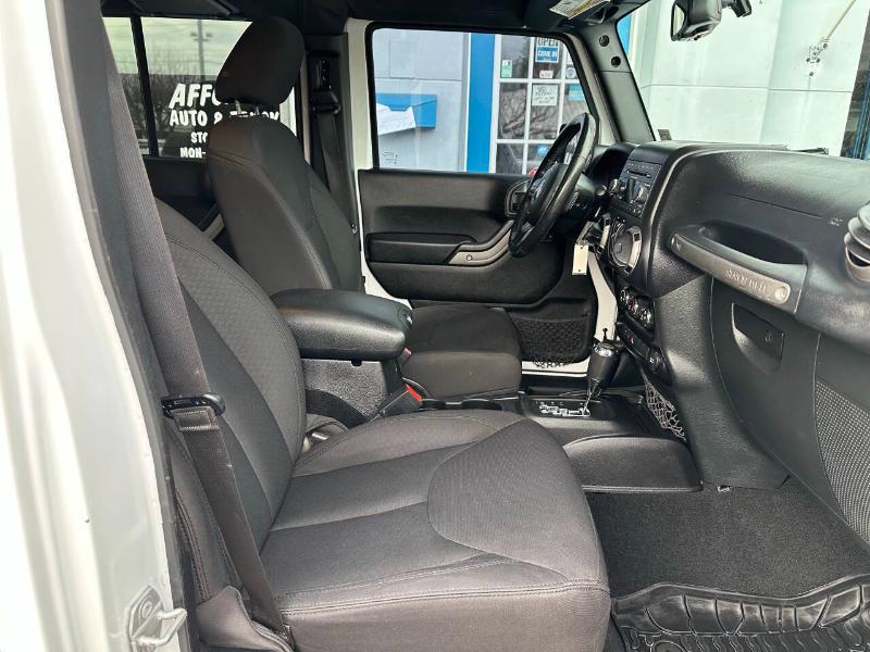 Jeep Wrangler Unlimited Sport 4WD 2016