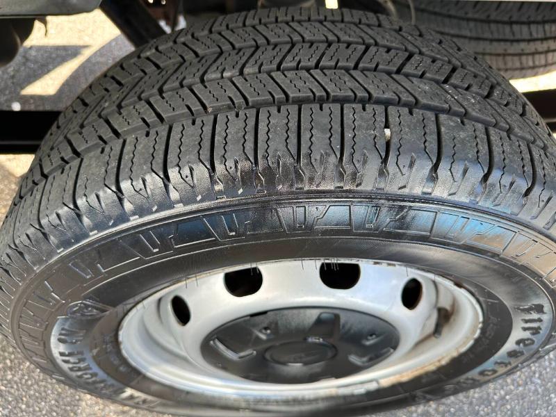 Ford Transit 250 Van Low Roof 60/40 Pass.130-in. WB 2017