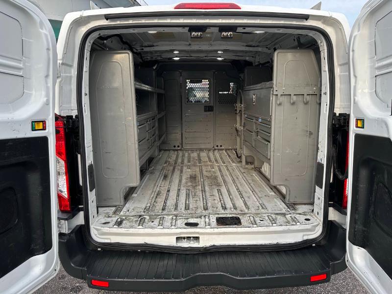 Ford Transit 150 Van Low Roof 60/40 Pass. 130-in. WB 2018