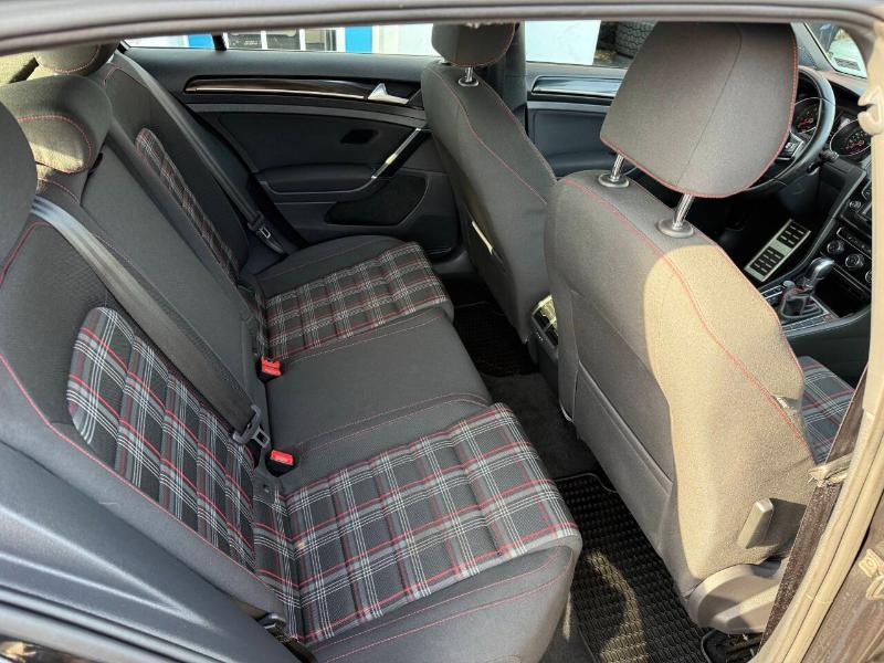 Volkswagen Golf GTI SE 6A 4-Door 2017