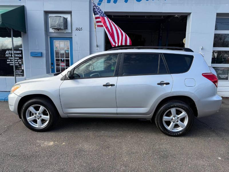 Toyota RAV4 Base V6 4WD 2008