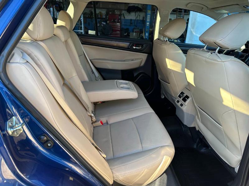 Subaru Outback 2.5i Limited 2015