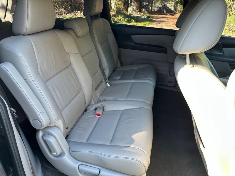 Honda Odyssey EX-L 2011