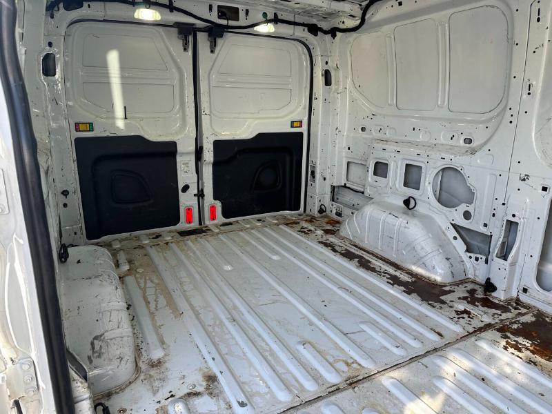 Ford Transit 250 Van Low Roof 60/40 Pass.130-in. WB 2017