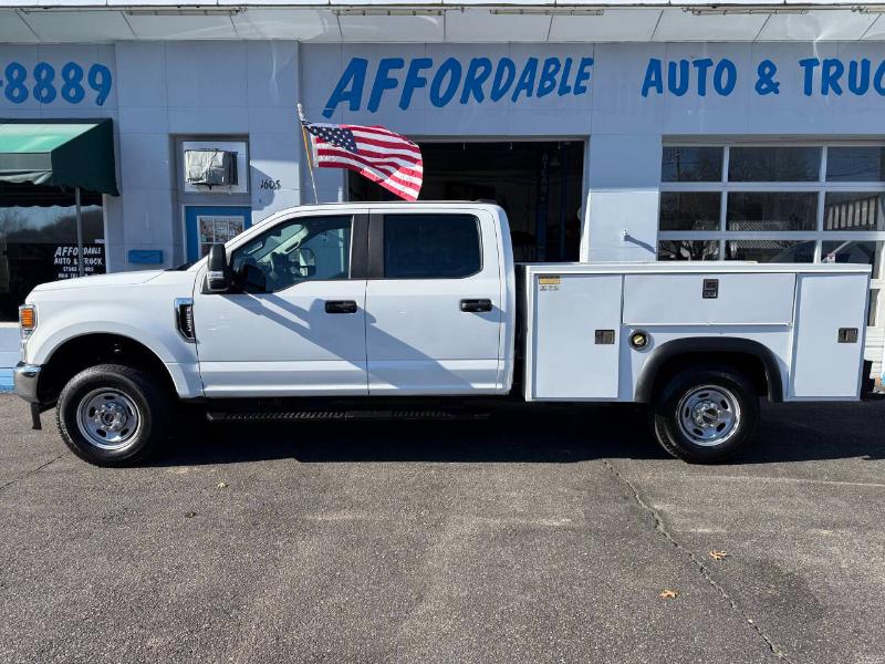 Ford F-250 SD XL Crew Cab 4WD 2022
