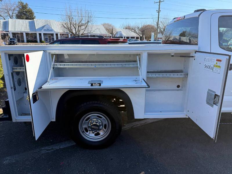 Ford F-250 SD XL Crew Cab 4WD 2022