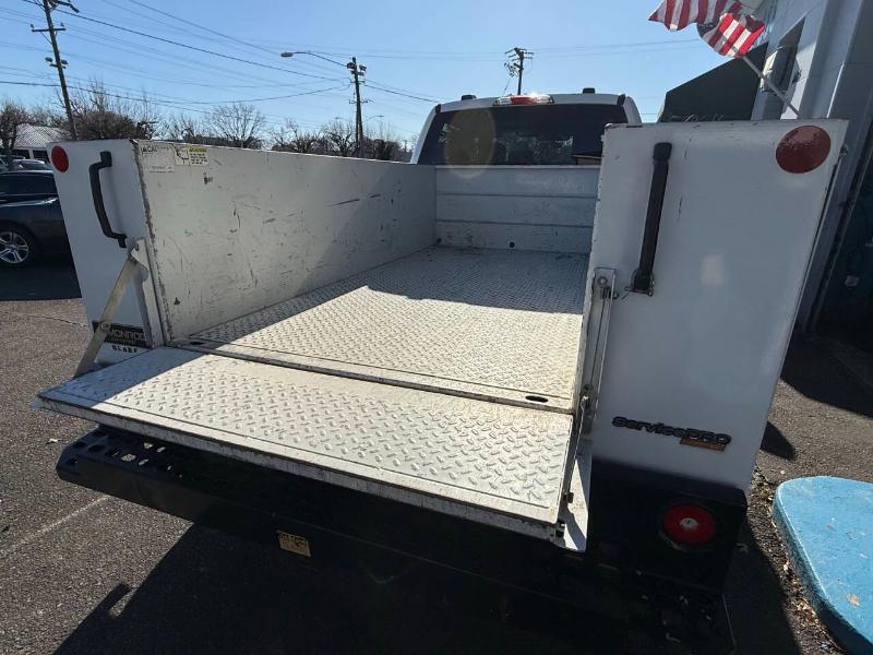 Ford F-250 SD XL Crew Cab 4WD 2022