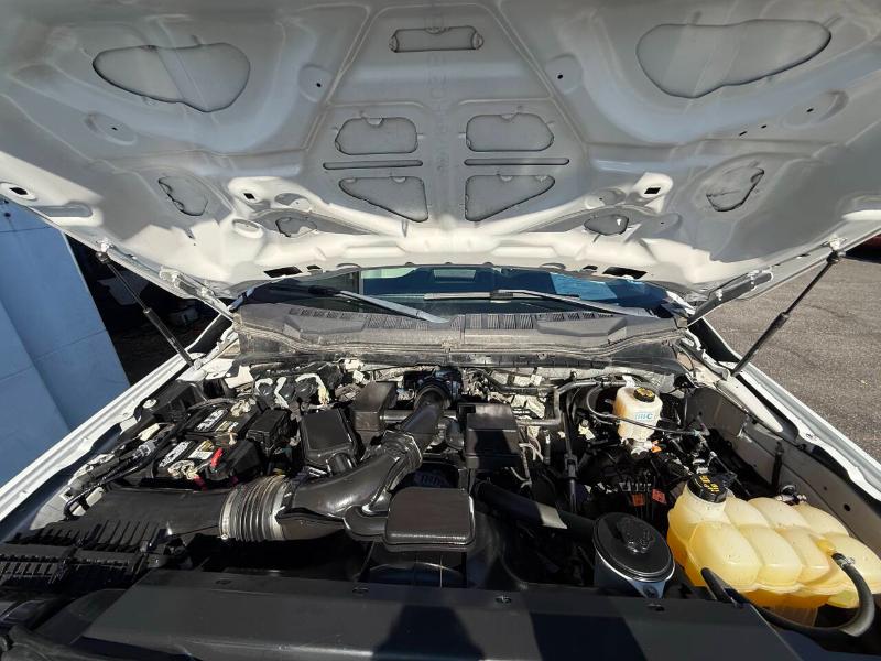 Ford F-250 SD XL Crew Cab 4WD 2022