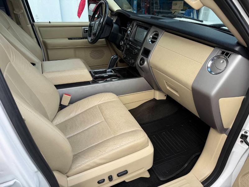 Ford Expedition EL Limited 4WD 2017