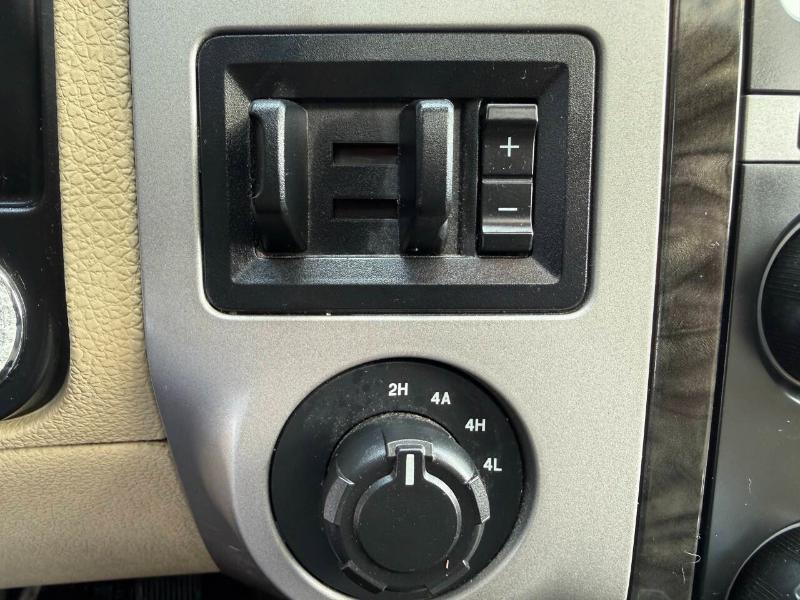 Ford Expedition EL Limited 4WD 2017