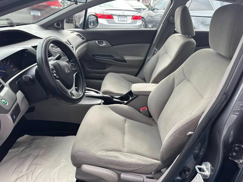 Honda Civic EX Sedan 5-Speed AT 2012