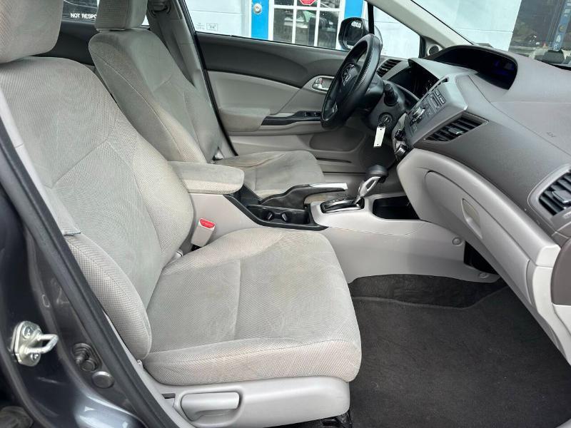 Honda Civic EX Sedan 5-Speed AT 2012
