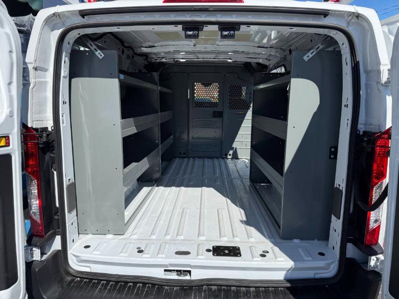 Ford Transit 150 Van Low Roof w/Sliding Pass. 130-in. WB 2024