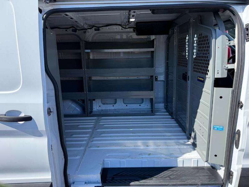 Ford Transit 150 Van Low Roof w/Sliding Pass. 130-in. WB 2024