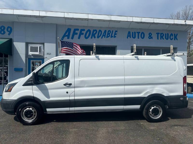 Ford Transit 250 Van Low Roof 60/40 Pass. 148-in. WB 2017