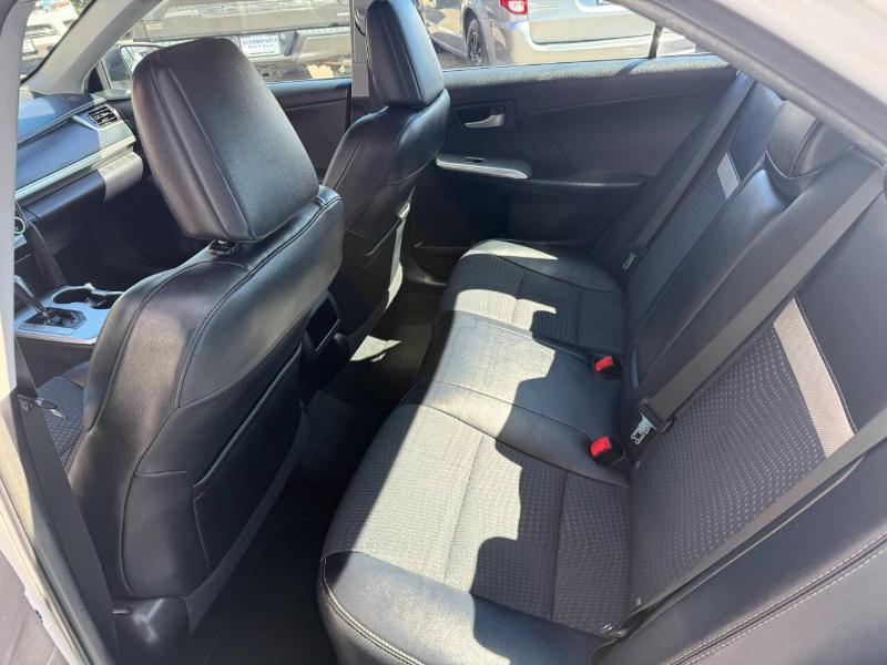 Toyota Camry SE 4D Sedan 2014