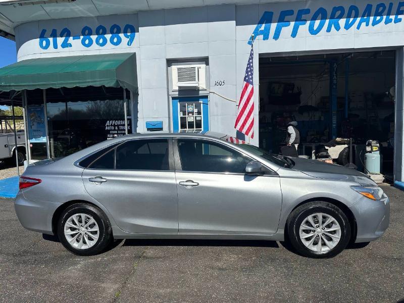 Toyota Camry XLE 2016