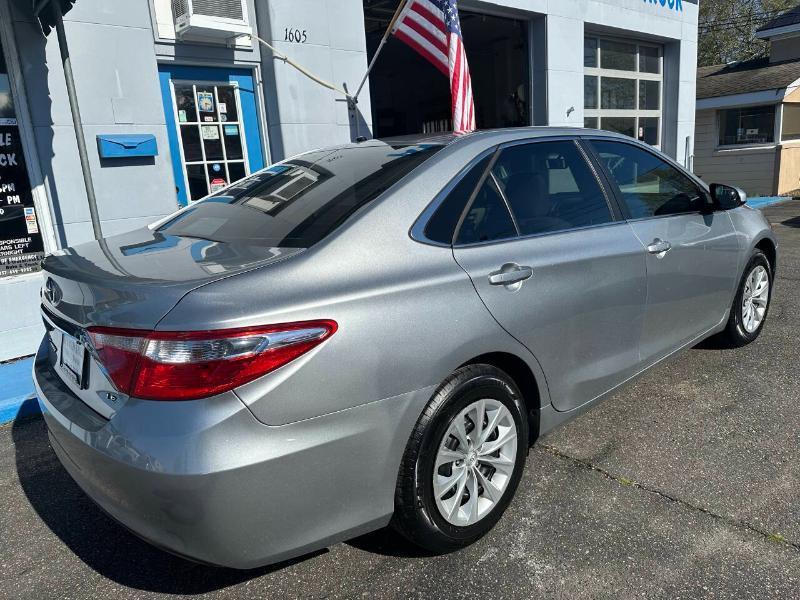 Toyota Camry XLE 2016