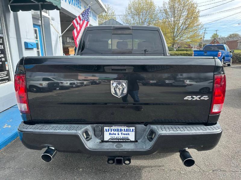 Dodge Ram 1500 SPORT Crew Cab 4WD 2009