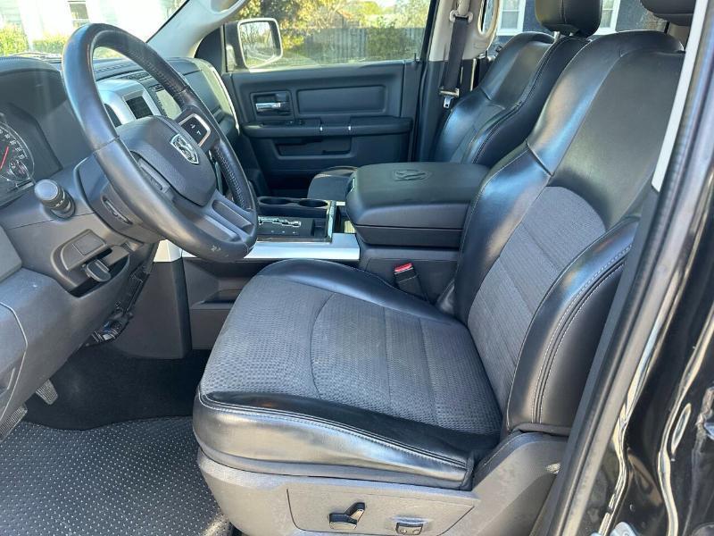 Dodge Ram 1500 SPORT Crew Cab 4WD 2009