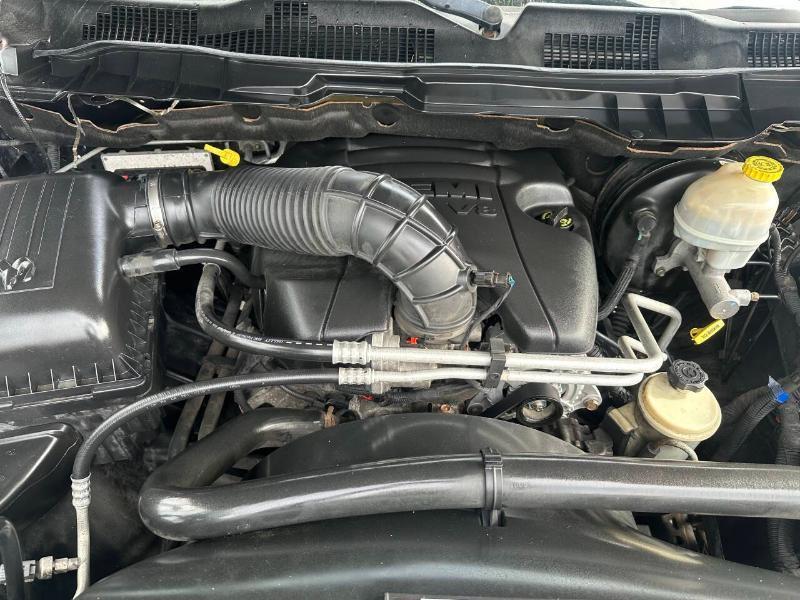 Dodge Ram 1500 SPORT Crew Cab 4WD 2009